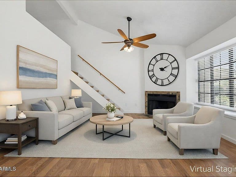 4901 E Kelton Lane #1008 photo 3
