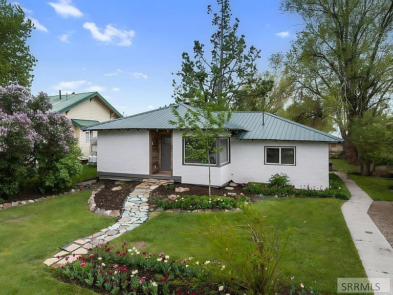 225 W Kootenai Ave photo 1
