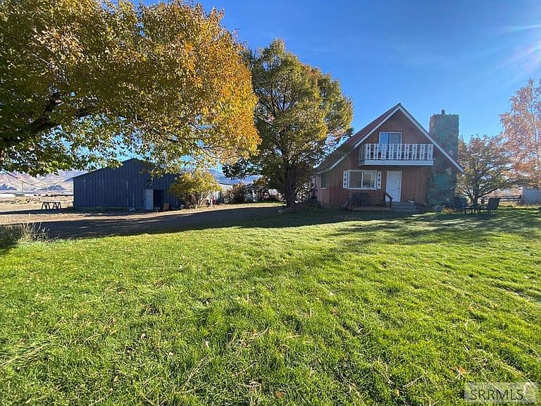 24707 Highway 93 photo 1
