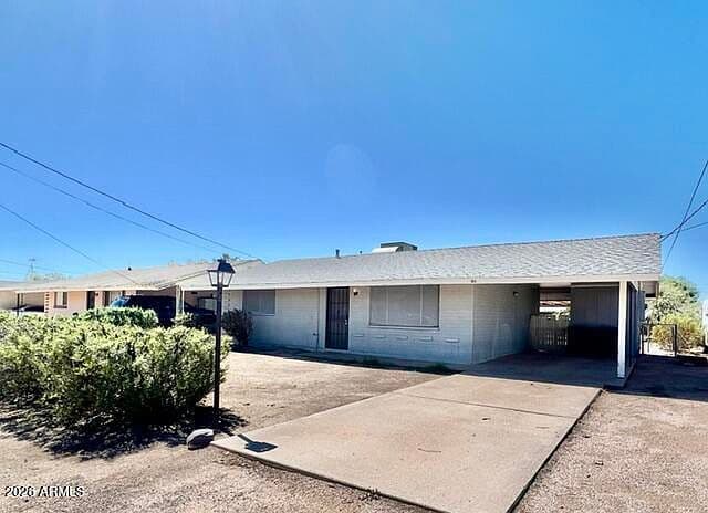 414 S WILLOW Street photo 1