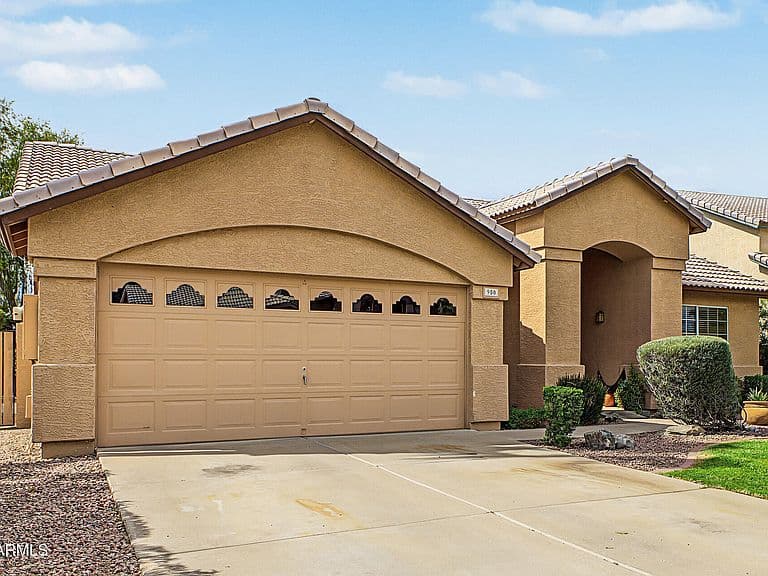 950 N BLUE MARLIN Drive photo 4