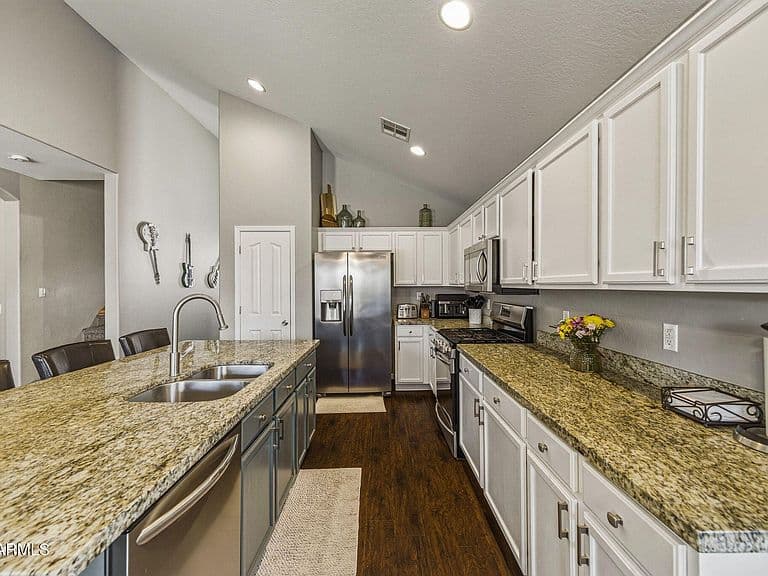 36591 W COSTA BLANCA Drive photo 5