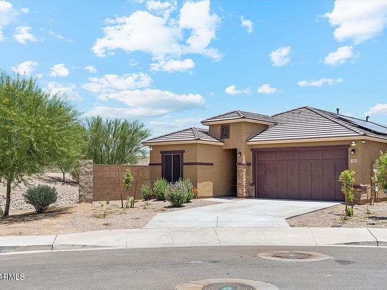 18333 N Presley Ln photo 2