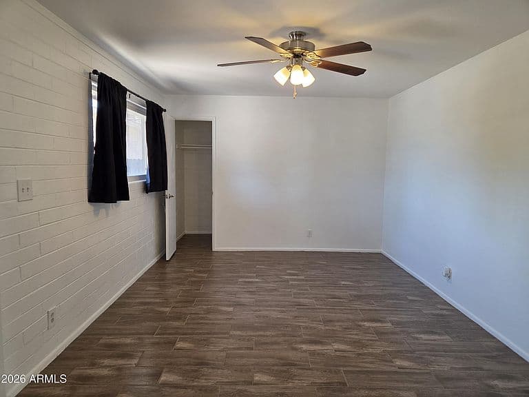 336 S WEAVER Drive photo 2