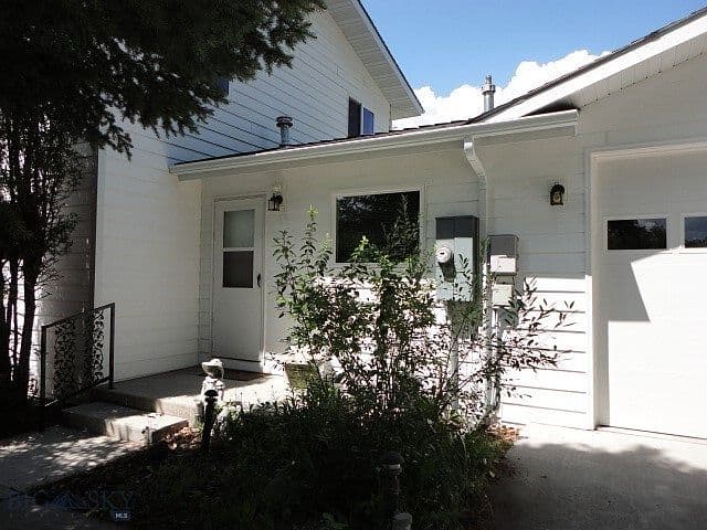 405 Ice Pond Rd photo 4