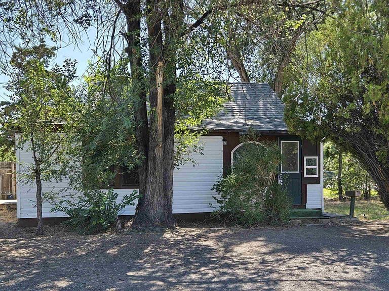 194 Jackson St photo 1