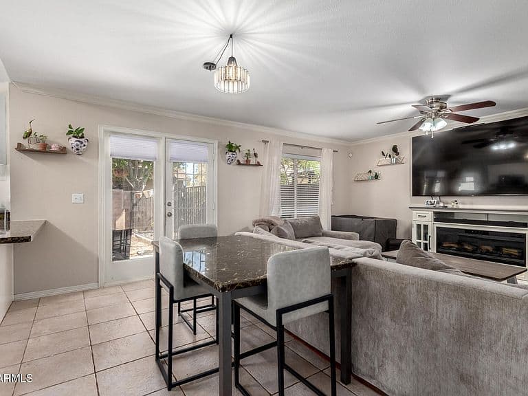1811 S 39TH Street #73 photo 5