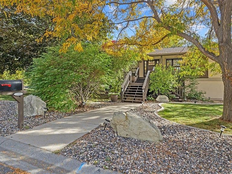 3205 Flamingo Way photo 1