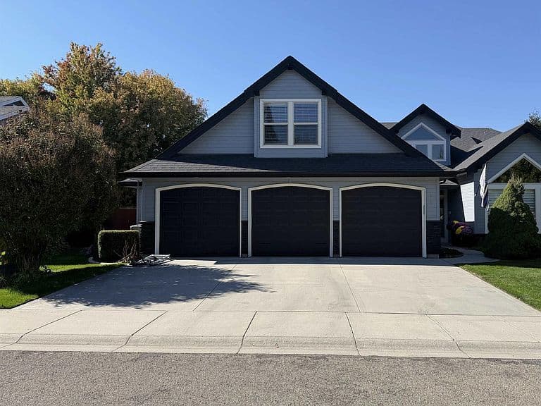 519 S Trunnel Ave photo 2