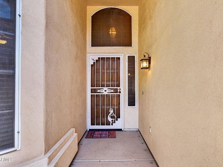 16415 S 38TH Place photo 4