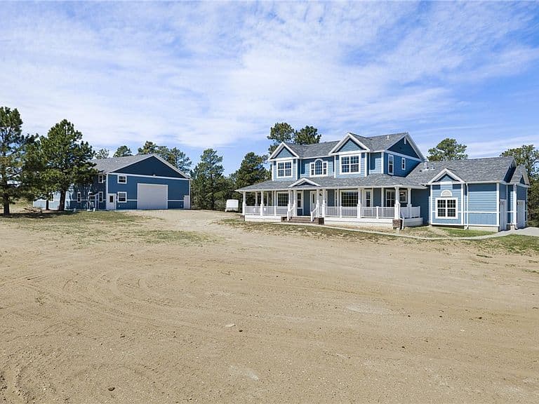2214 Trails End Rd photo 1