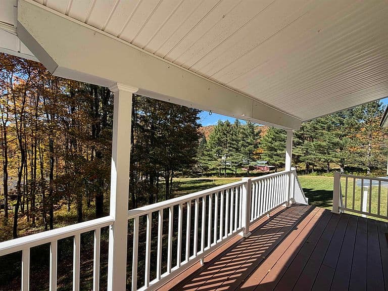 180 Parsons Road photo 2