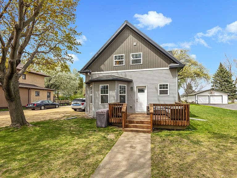506 2nd Ave N photo 1