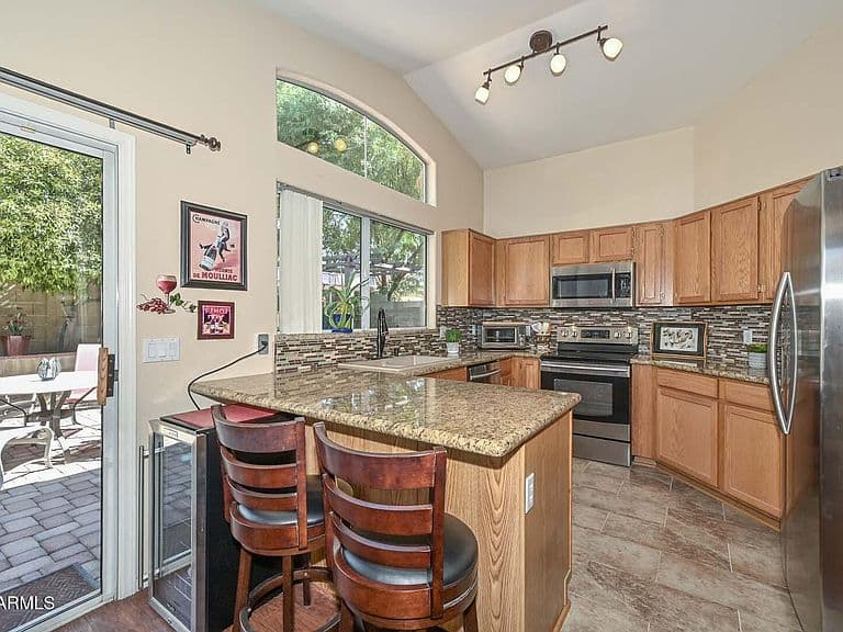 4616 E DANBURY Road photo 2