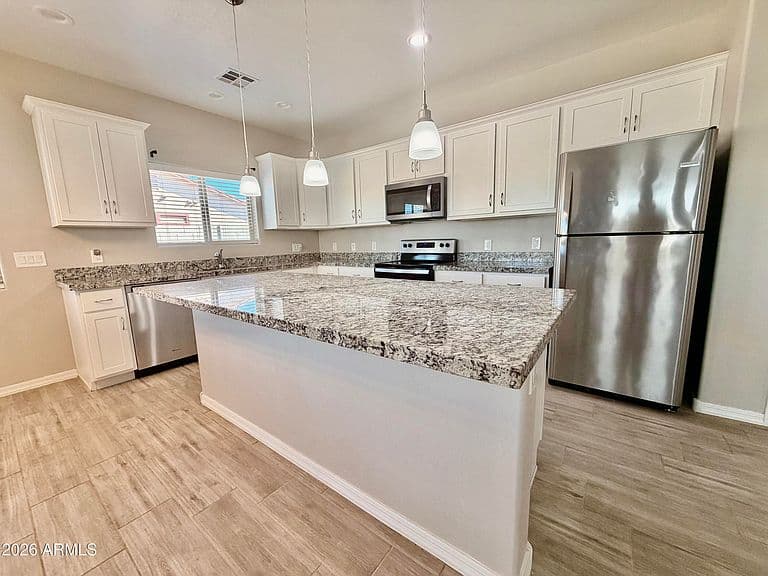 10346 W CAMELIA Drive photo 4
