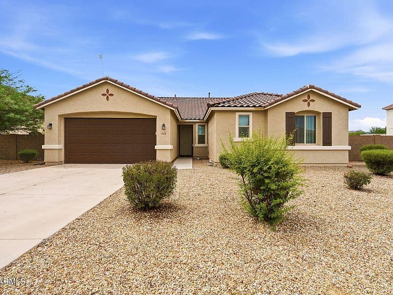 4515 W PEARCE Road photo 2