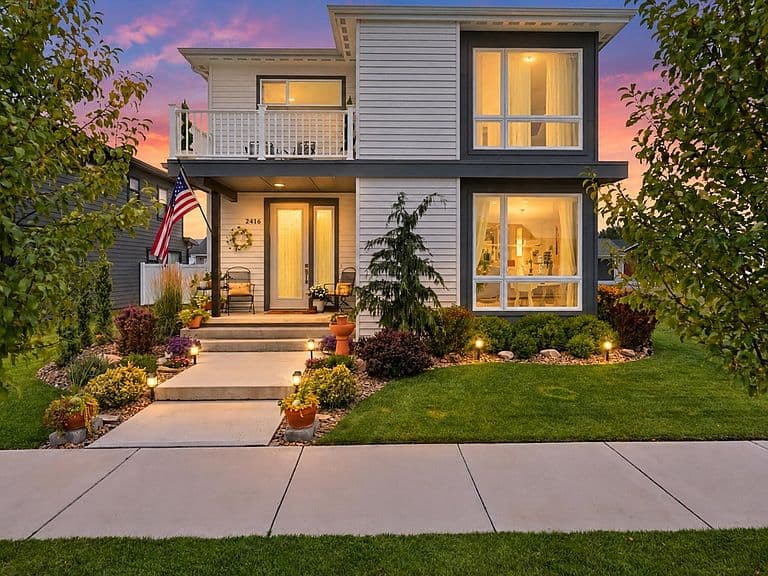 2416 Belt Buckle Way photo 1