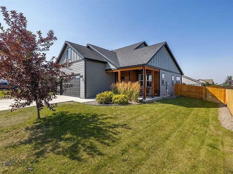 1503 Cheery St photo 2