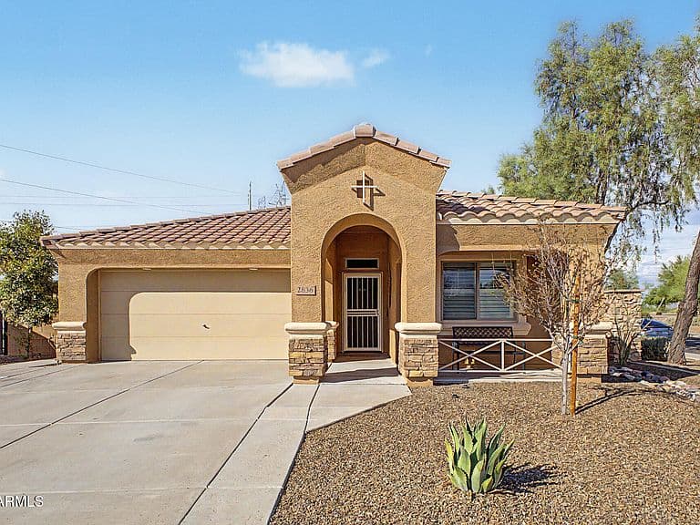2836 E JJ RANCH Road photo 1