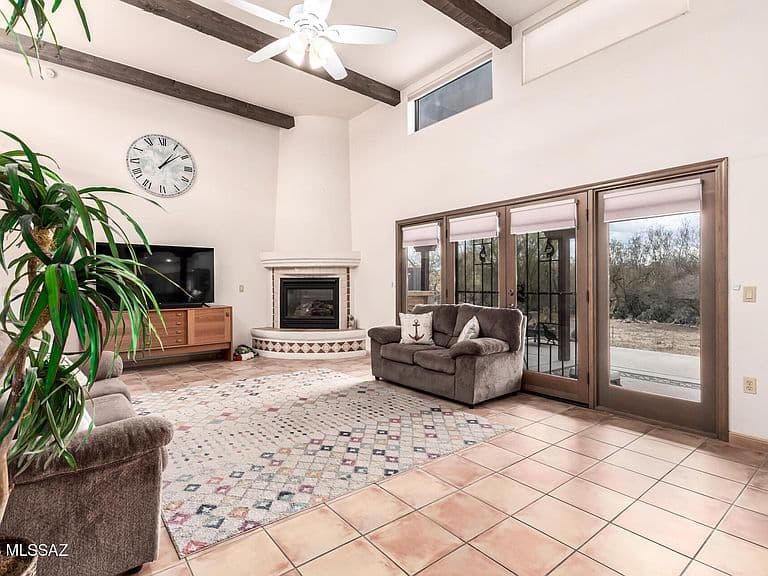 1655 W Placita Del Codillo photo 5