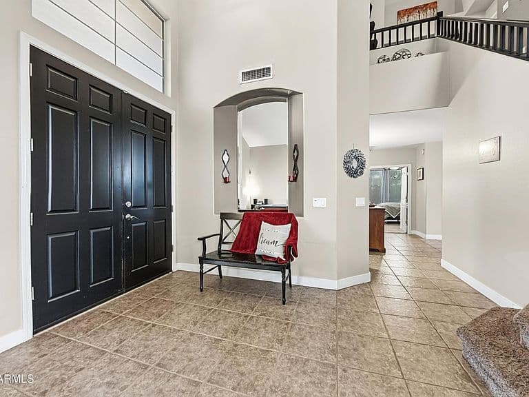 13287 W HOLLY Street photo 2