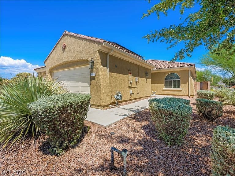 7540 Key Royale Ct photo 5