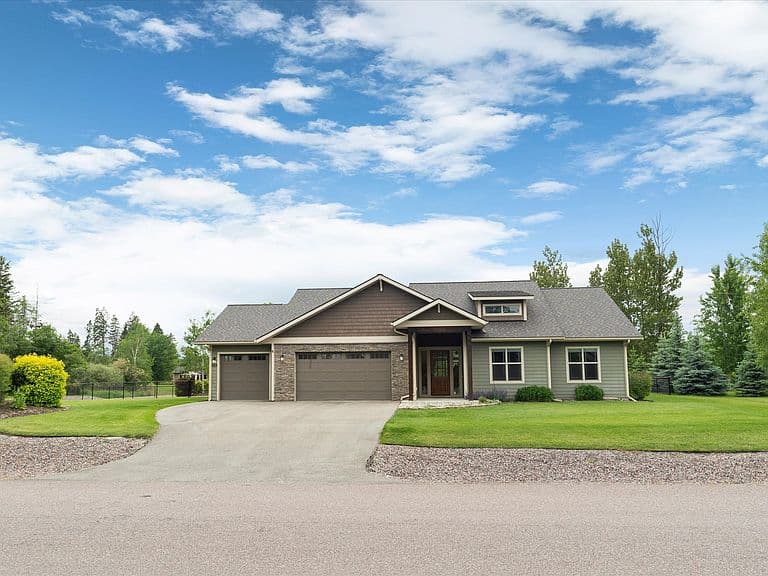 424 Soaring Pines Trl photo 1