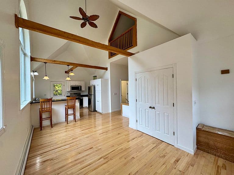 1634 Flint Road photo 2