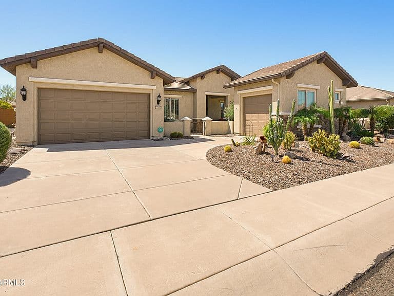 27005 W YUKON Drive photo 2