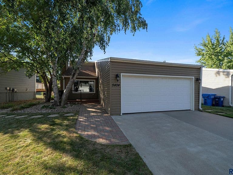 5404 W Chelsea Dr photo 3
