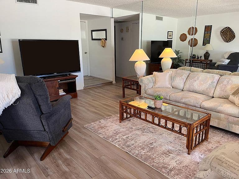 9419 E SUN LAKES Boulevard N photo 5