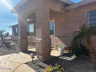 2981 Bowie Dr photo 2