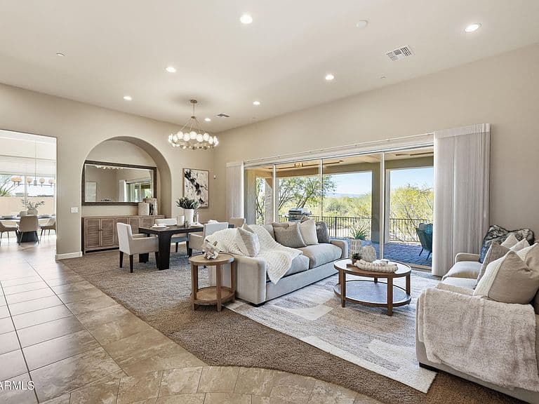 8584 E TUMBLEWEED Drive photo 4