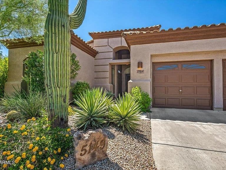 5149 E SILVER SAGE Lane photo 3