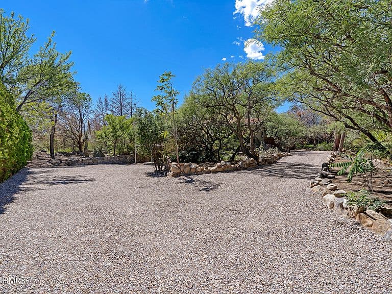 4898 E MILLER CANYON Road photo 5