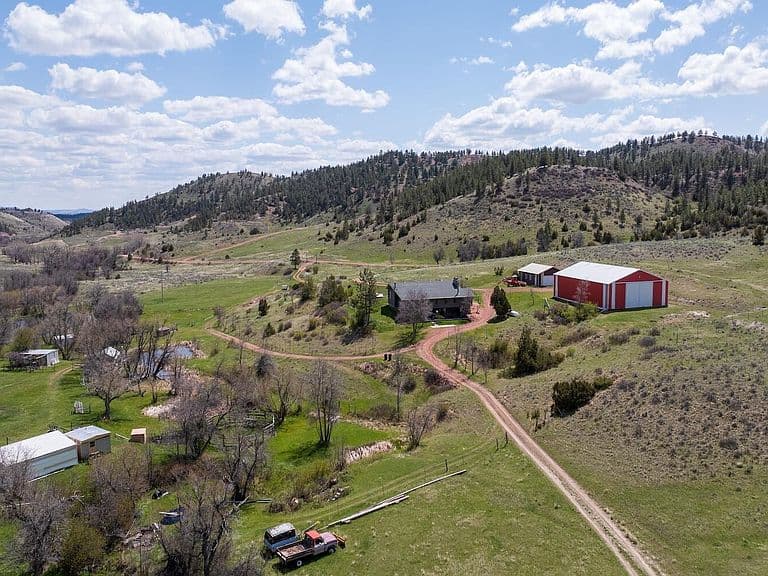 538 Ash Creek Rd photo 3