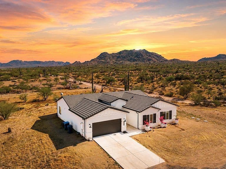 13643 E Arroyo Hondo Road photo 1