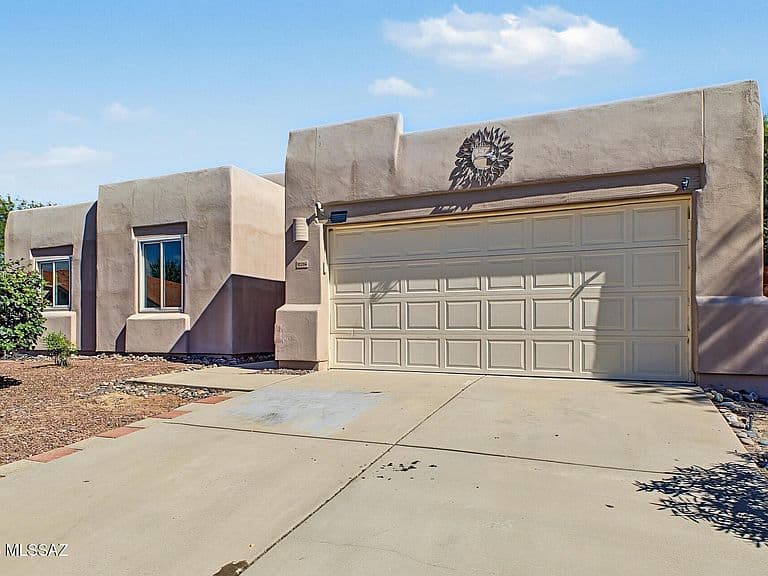 10286 N Mineral Spring Ln photo 5