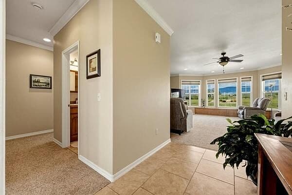 18 Sandstone Cir photo 5