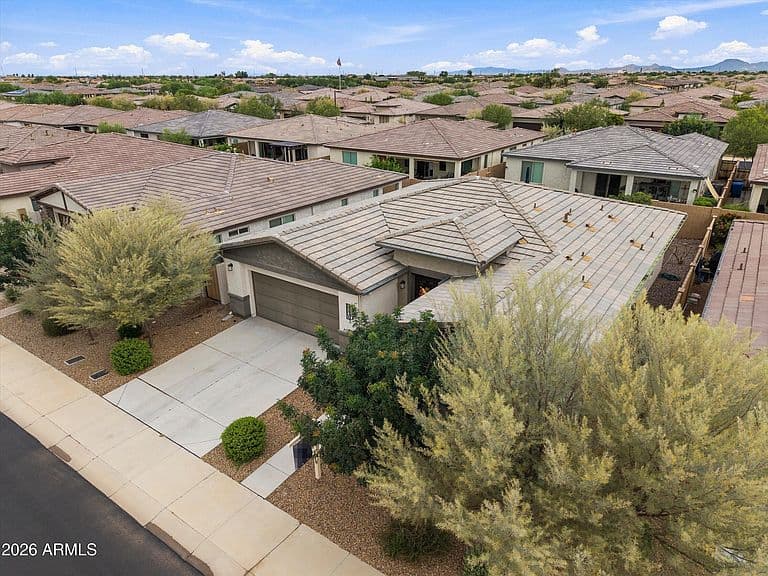 1240 W CAMINA BUENA Vista photo 3