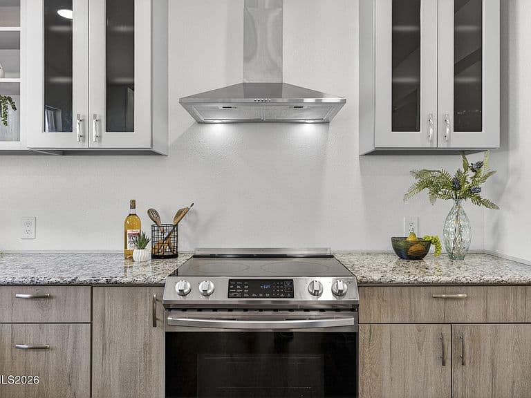 2220 Oreana Dr photo 5