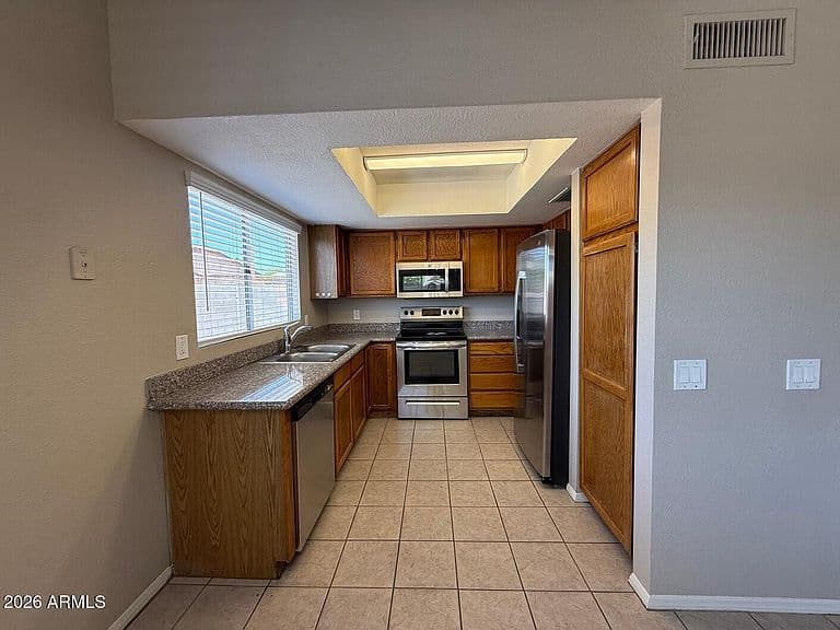 6910 W STATE Avenue photo 4