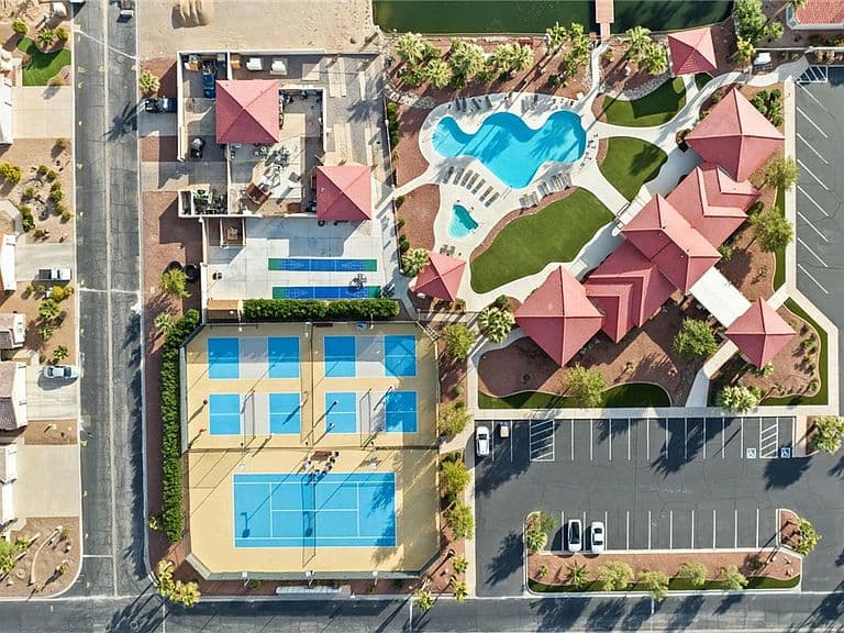 6102 S Los Lagos Circle photo 3