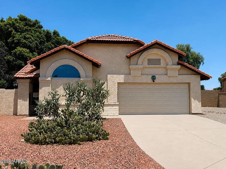 6518 W NORTH Lane photo 1