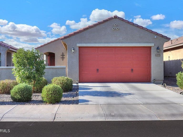 40010 W RIO LOBO Drive photo 1