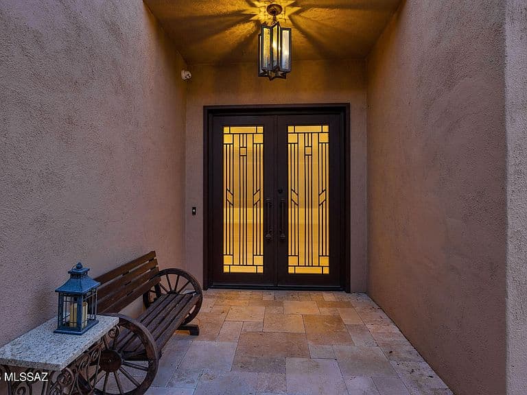 6881 E Desert Wind Ct photo 4