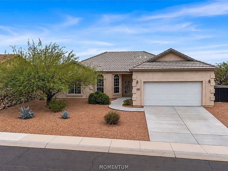 2934 La Paloma Drive photo 3