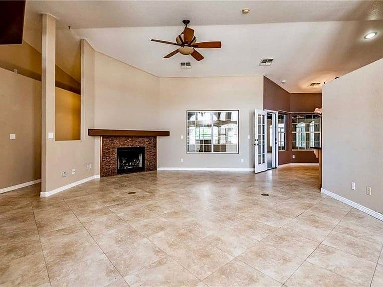 4193 Rising Sun Avenue photo 3