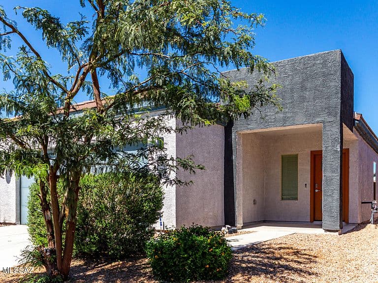 12727 E Joffroy Dr photo 3