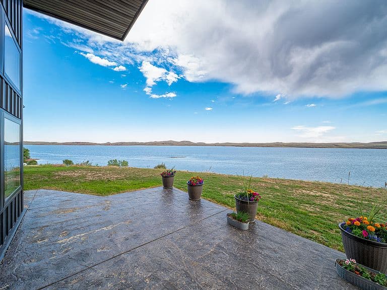 15 Waterfront Pl photo 3